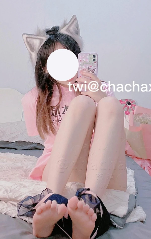 推特美女茶酒@chachaxzz尺度私拍福利图集