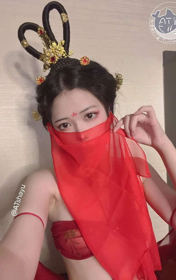 网红美女AT鲨 金风玉露一相逢